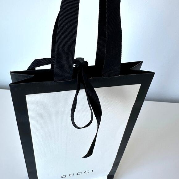 Gucci Small Paper Shopping Gift Bag - Picture 4 of 6